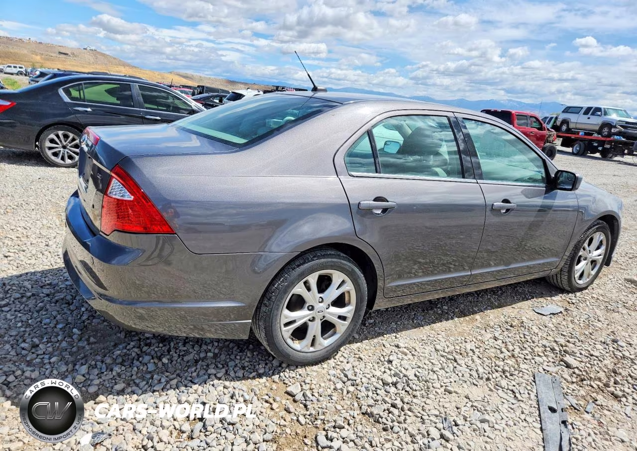 2012 Ford Fusion Se VIN:3FAHP0HAXCR259844 - 3