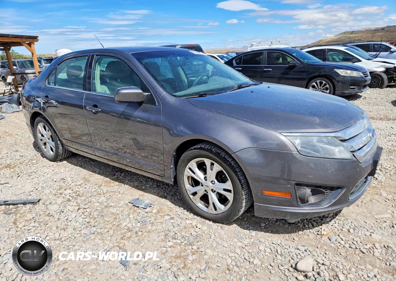 2012 Ford Fusion Se VIN:3FAHP0HAXCR259844 - 4