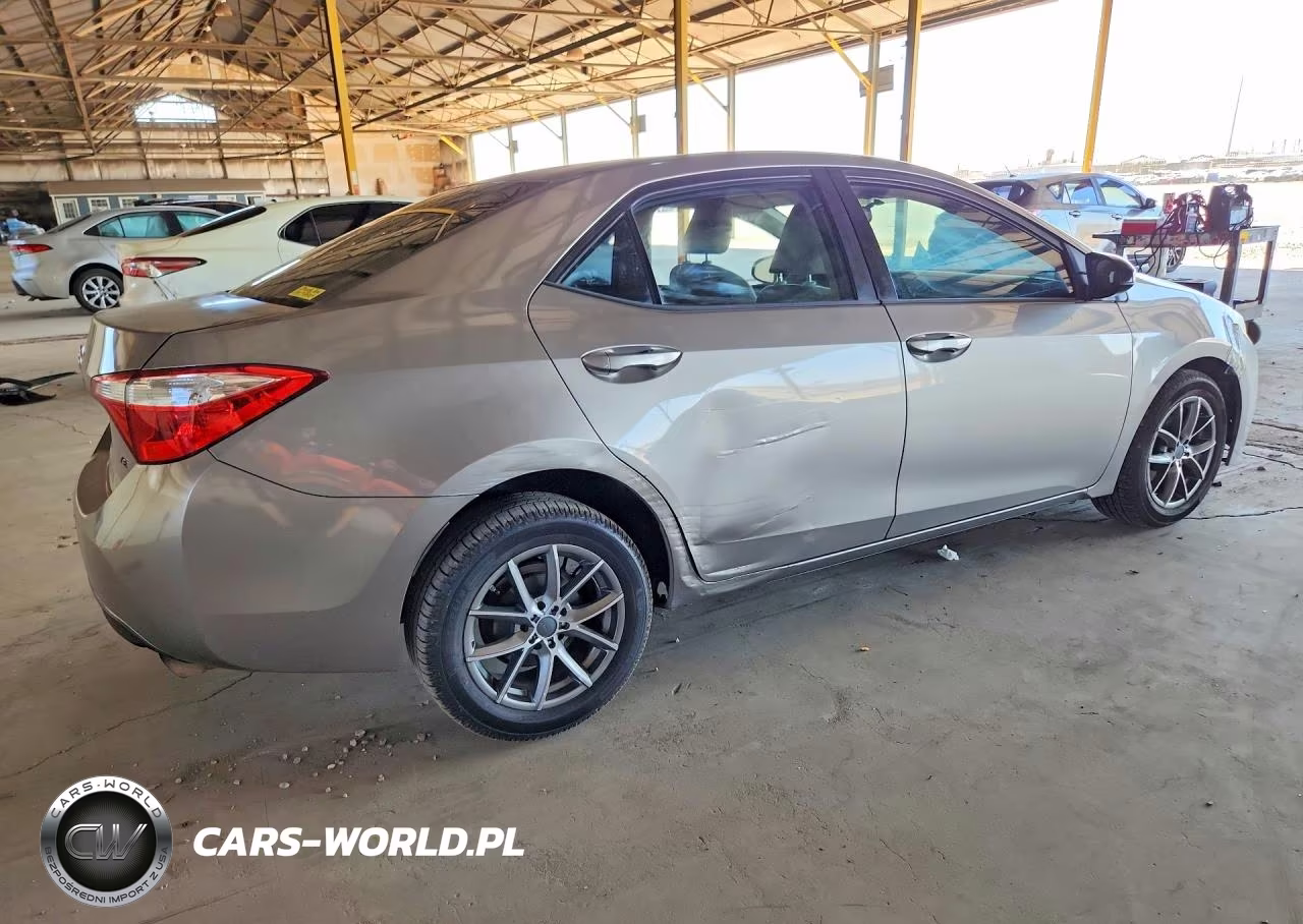 2014 Toyota Corolla Le VIN:5YFBURHE7EP110669 - 3