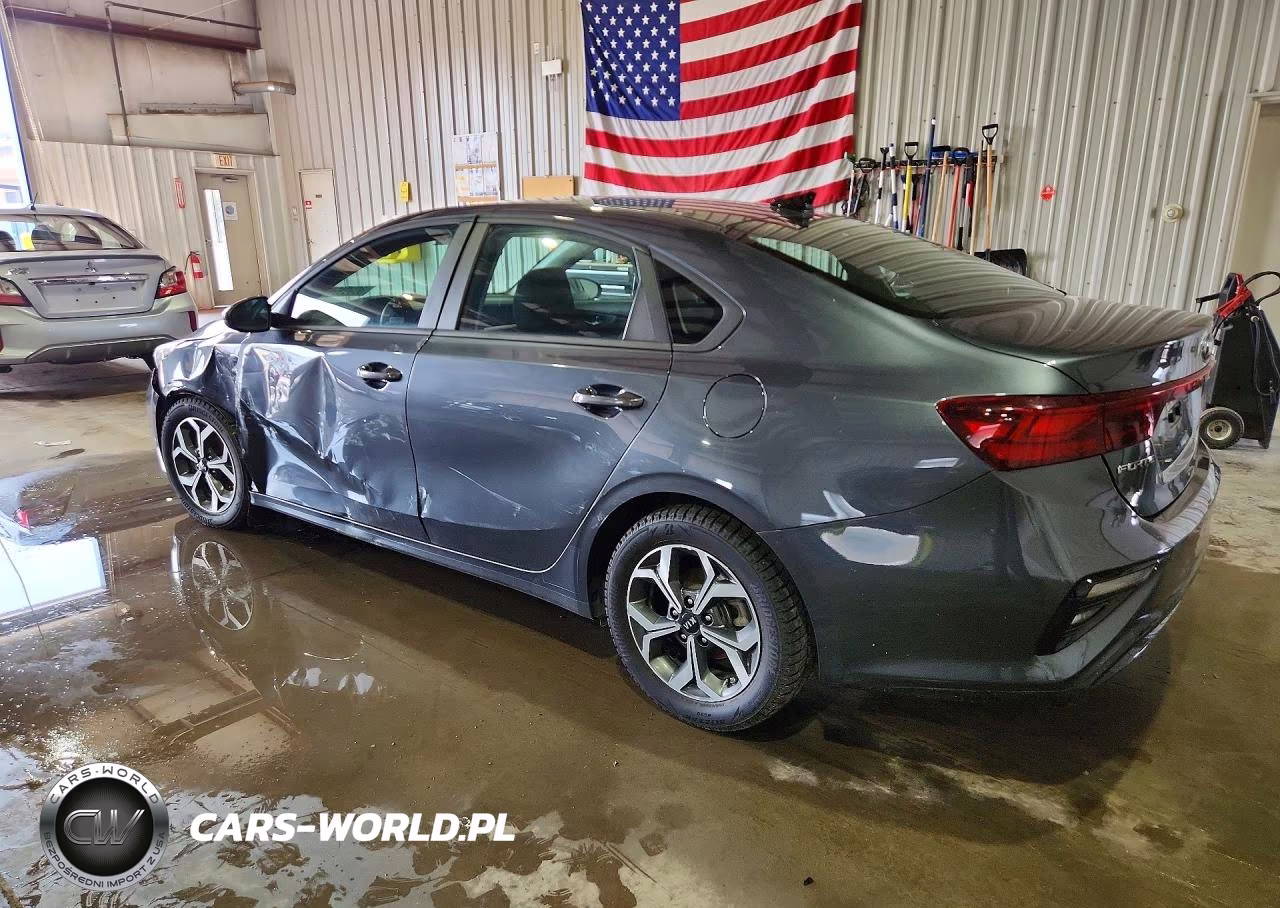 2021 Kia Forte Lxs VIN:3KPF24AD3ME334016 - 2