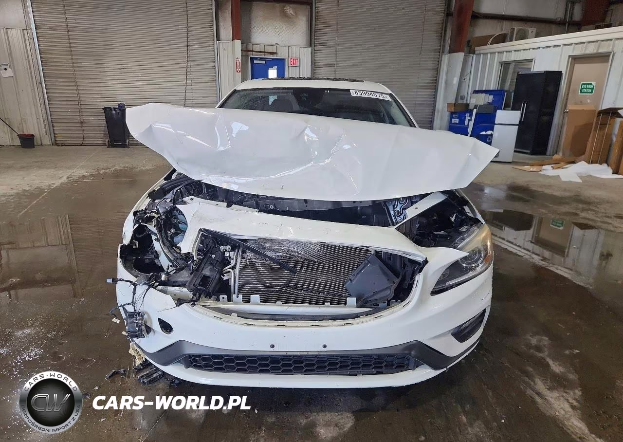 2018 Volvo S60 Dynamic VIN:YV140MTLXJ2450768 - 5