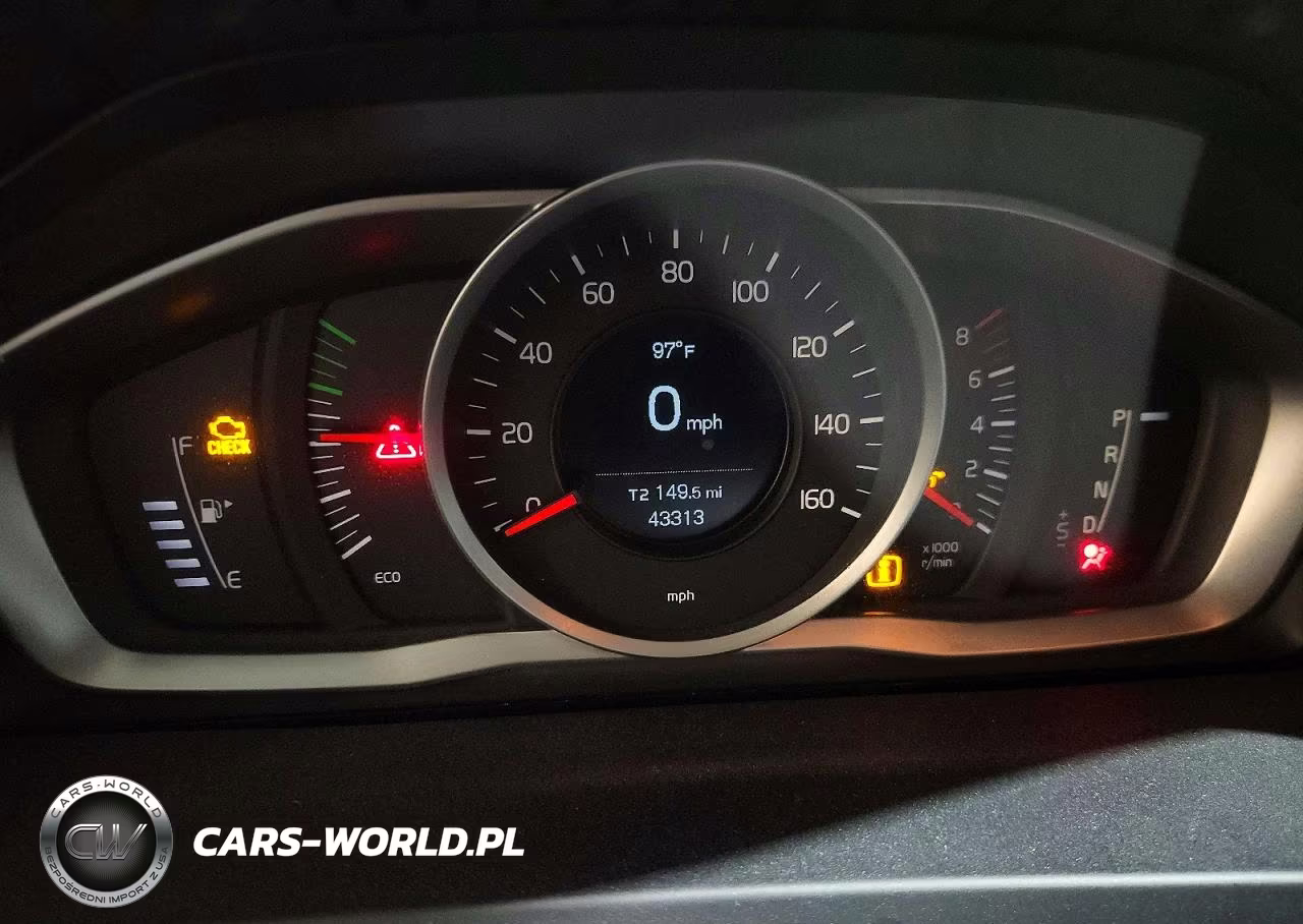 2018 Volvo S60 Dynamic VIN:YV140MTLXJ2450768 - 9