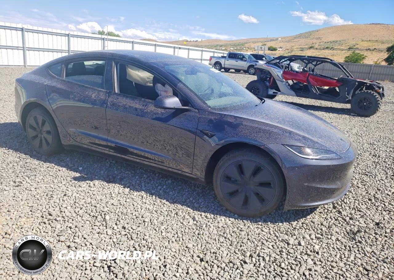 2026 Tesla Model 3 VIN:5YJ3E1EA5TF128195 - 4