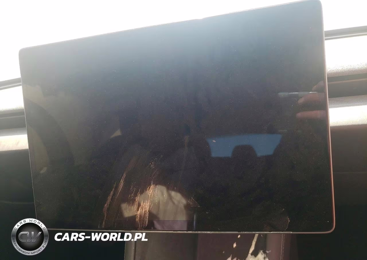 2026 Tesla Model 3 VIN:5YJ3E1EA5TF128195 - 9