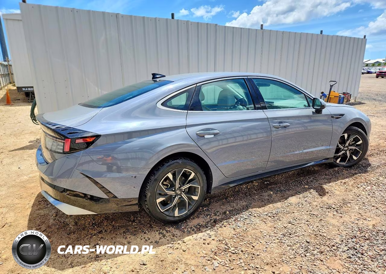 2024 Hyundai Sonata Sel VIN:KMHL64JA7RA378099 - 3