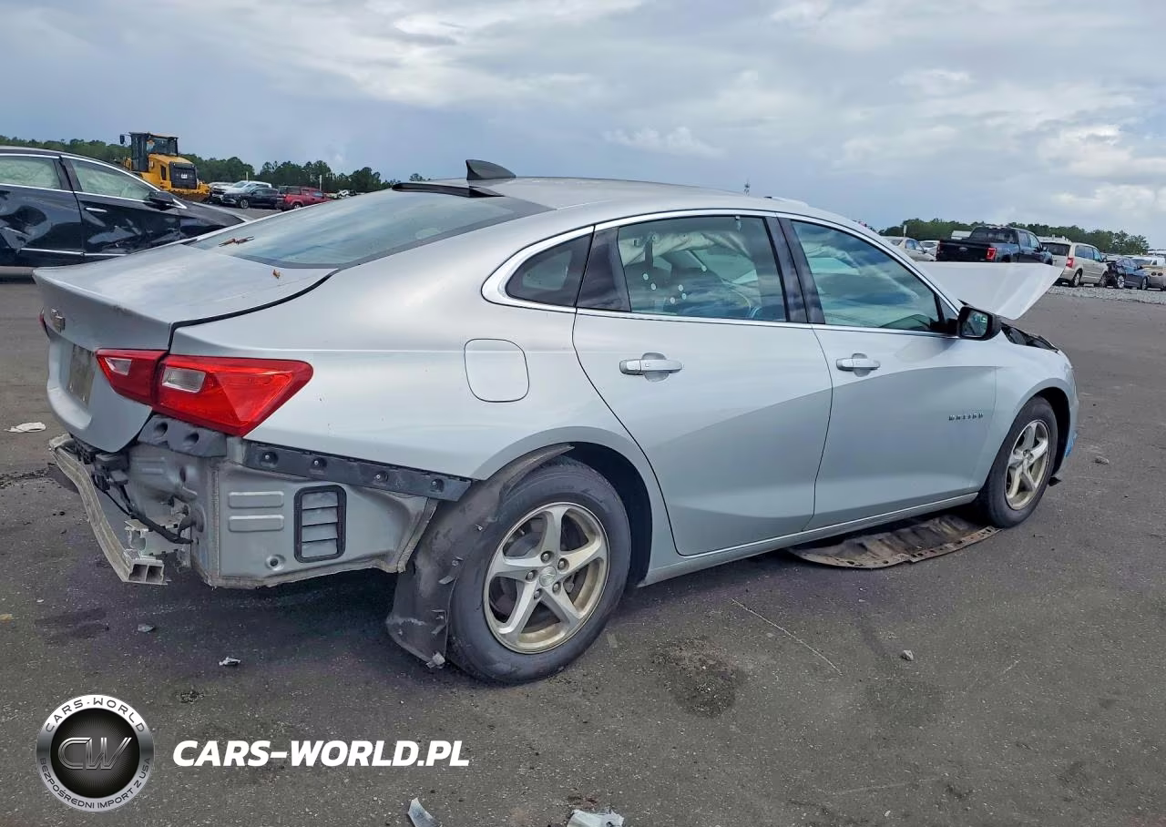 2017 Chevrolet Malibu Ls VIN:1G1ZB5ST4HF283624 - 3
