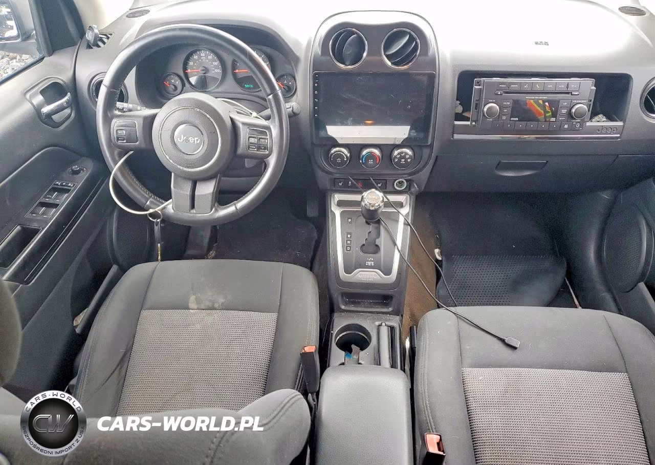 2013 Jeep Compass Latitude VIN:1C4NJDEB6DD196481 - 8