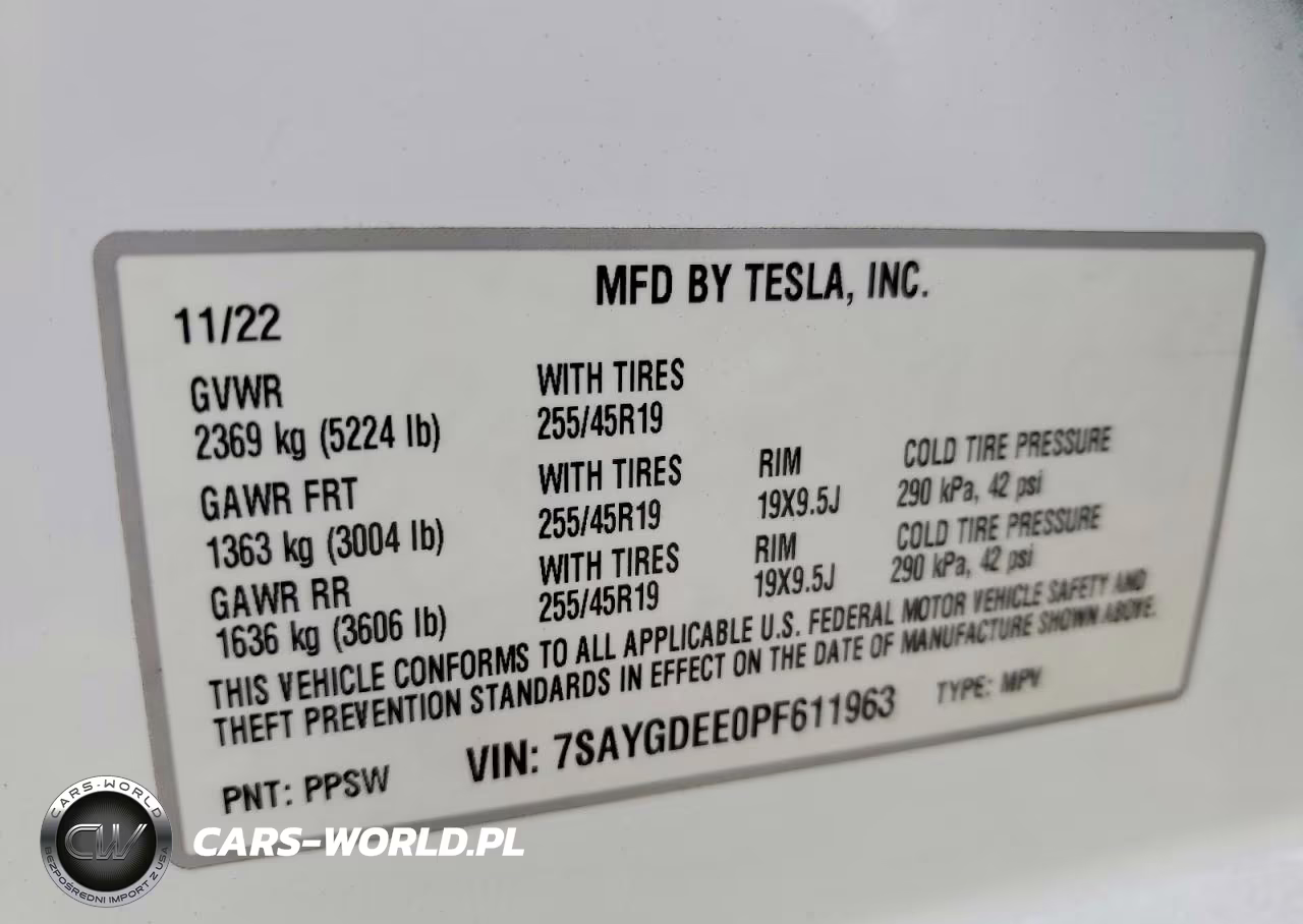 2023 Tesla Model Y VIN:7SAYGDEE0PF611963 - 13