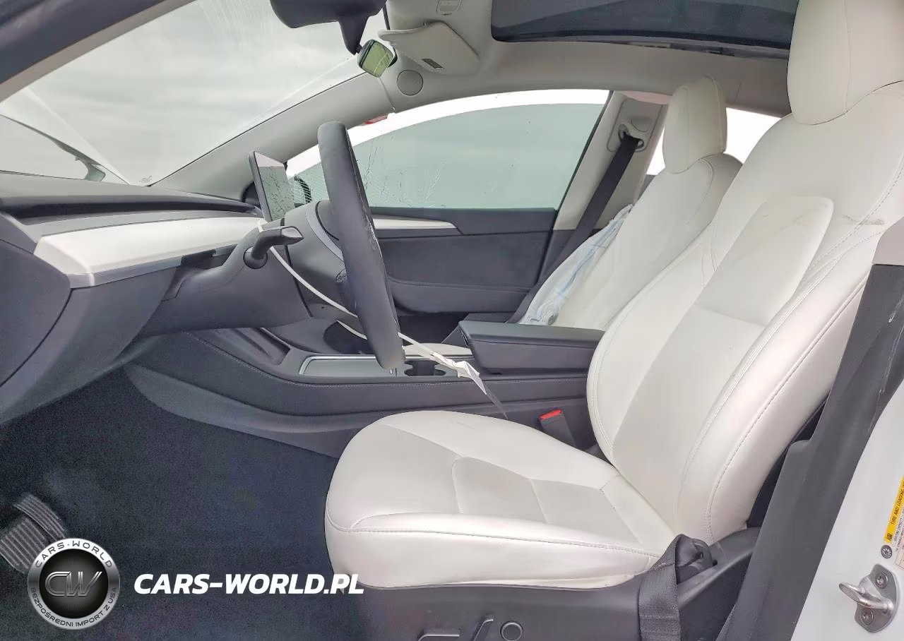 2023 Tesla Model Y VIN:7SAYGDEE0PF611963 - 7