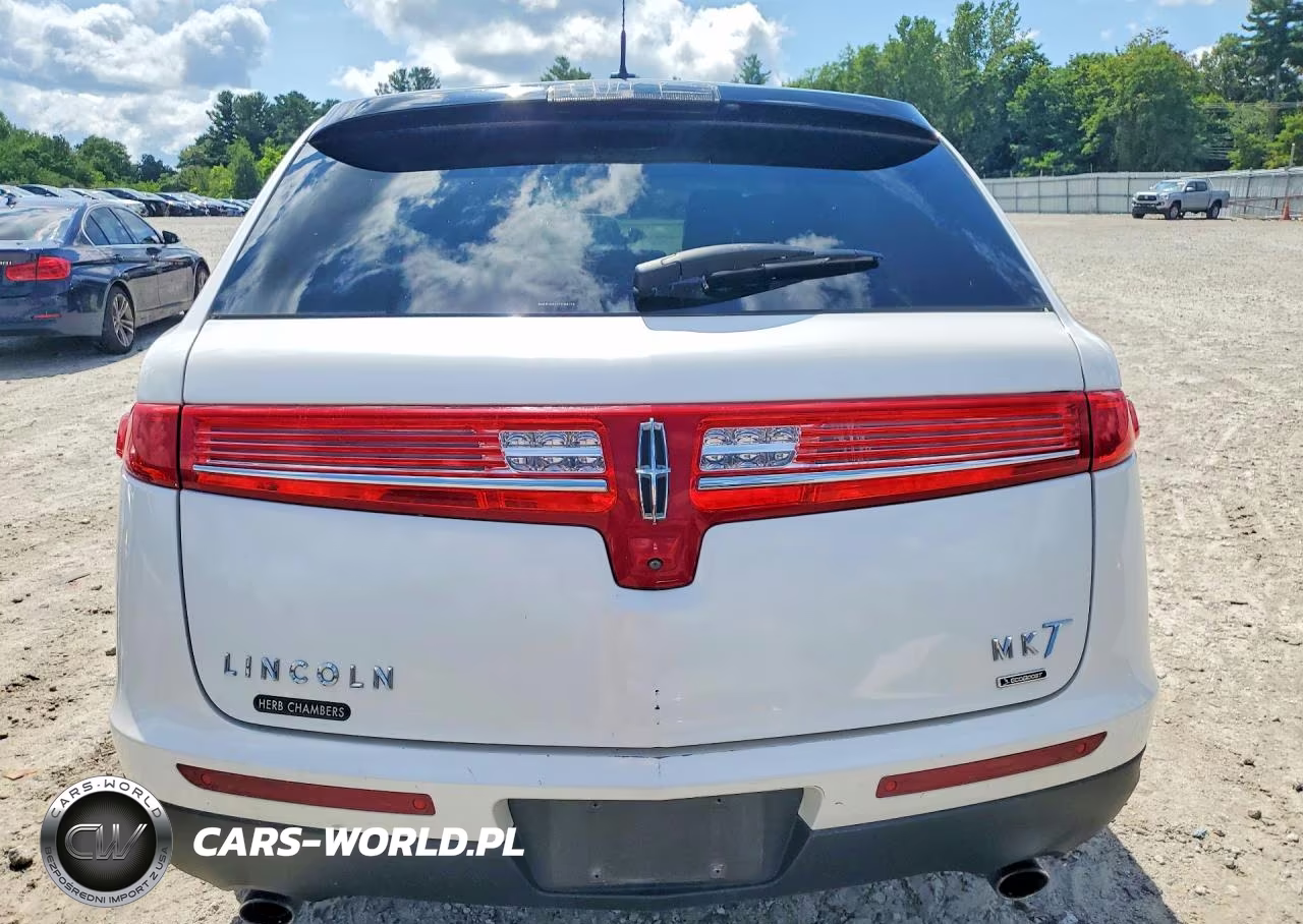 2015 Lincoln Mkt VIN:2LMHJ5AT1FBL04175 - 6