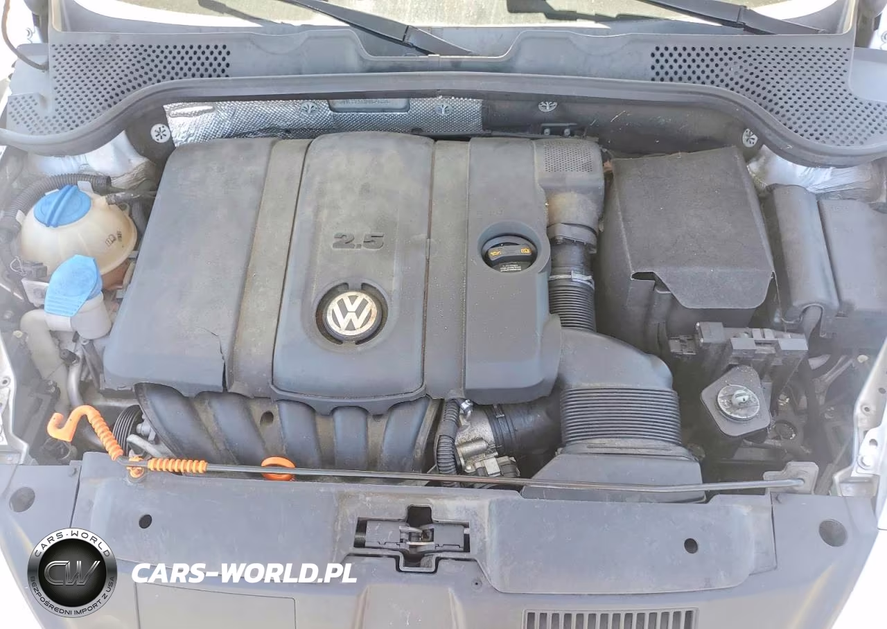 2013 Volkswagen Beetle VIN:3VWFP7ATXDM646878 - 11