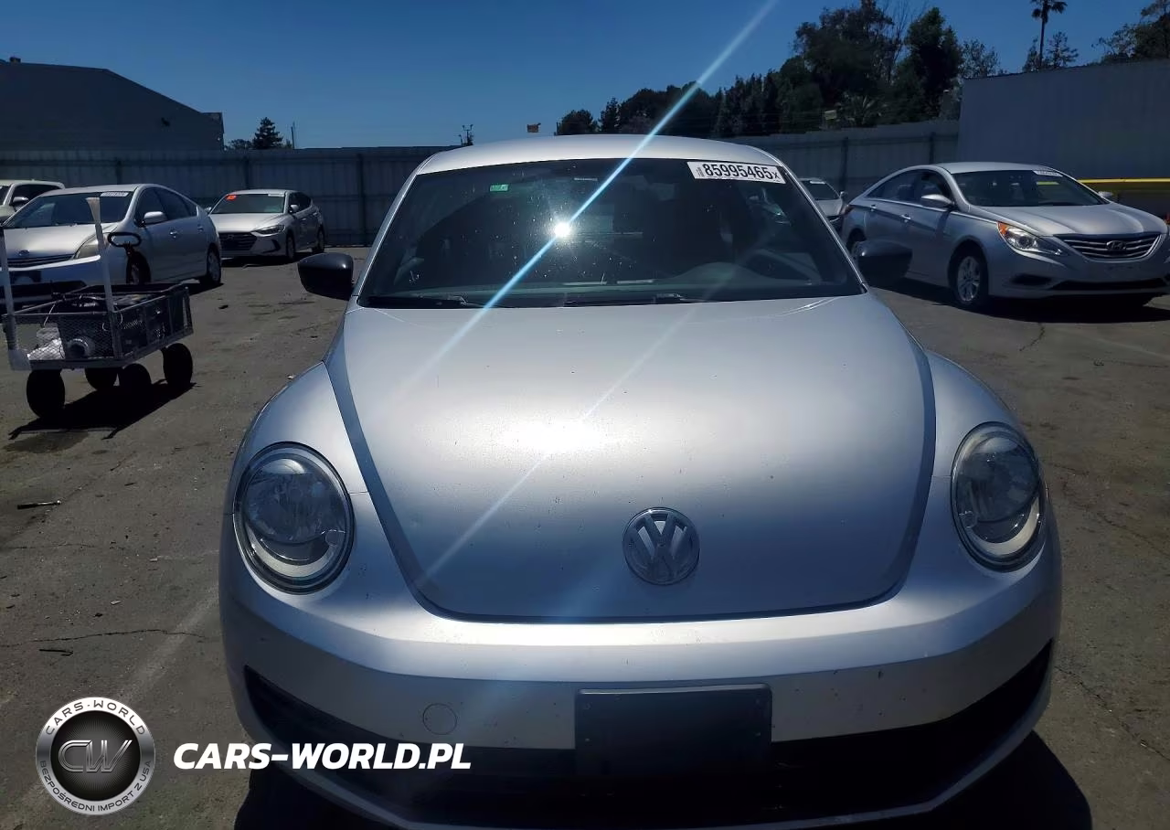 2013 Volkswagen Beetle VIN:3VWFP7ATXDM646878 - 5