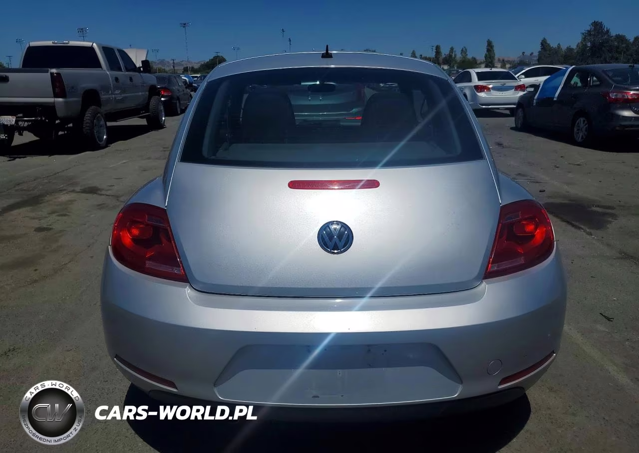 2013 Volkswagen Beetle VIN:3VWFP7ATXDM646878 - 6