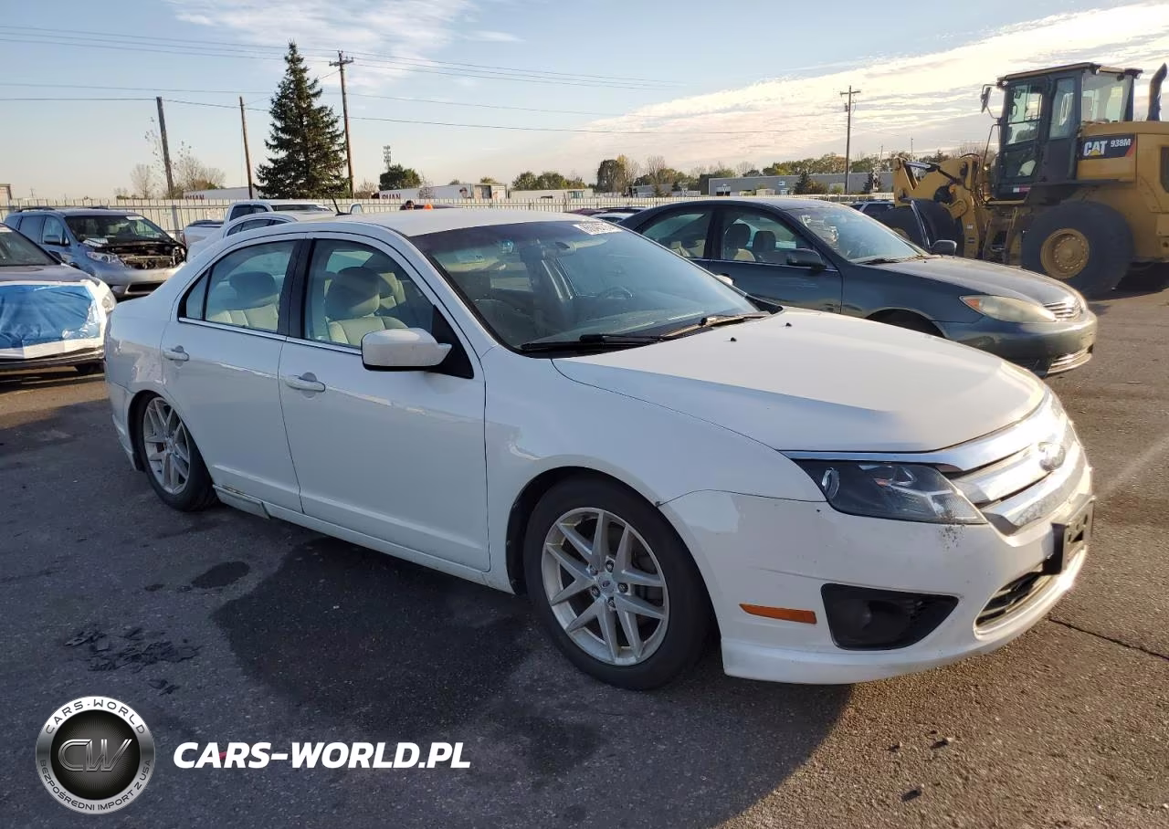 2010 Ford Fusion Se VIN:3FAHP0HAXAR256648 - 4