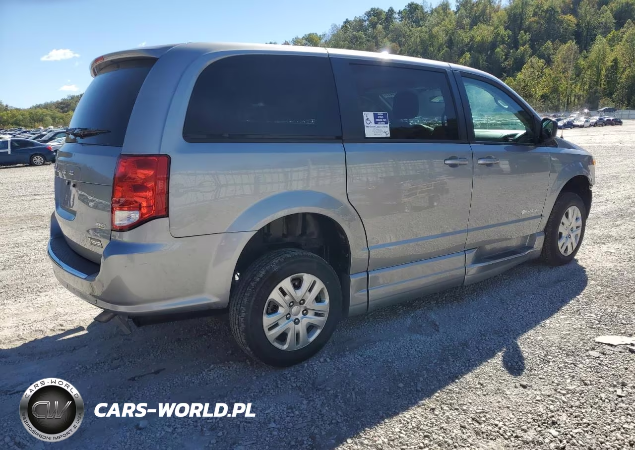 2018 Dodge Grand Caravan Se VIN:2C7WDGBG6JR258907 - 3