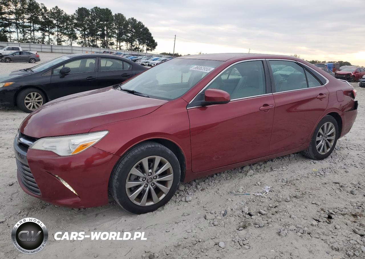 2017 Toyota Camry Le – zdjęcie 1 z 12