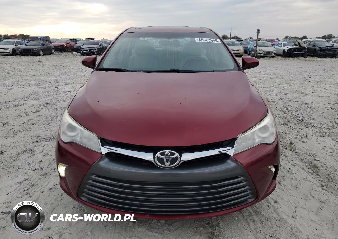 2017 Toyota Camry Le VIN:4T1BF1FK1HU701359 - 5