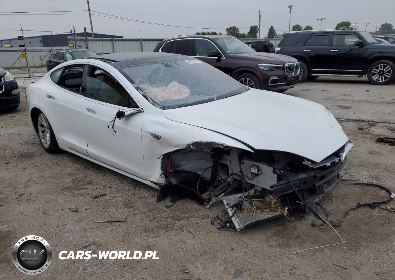 2016 Tesla Model S VIN:5YJSA1E15GF156138 - 4