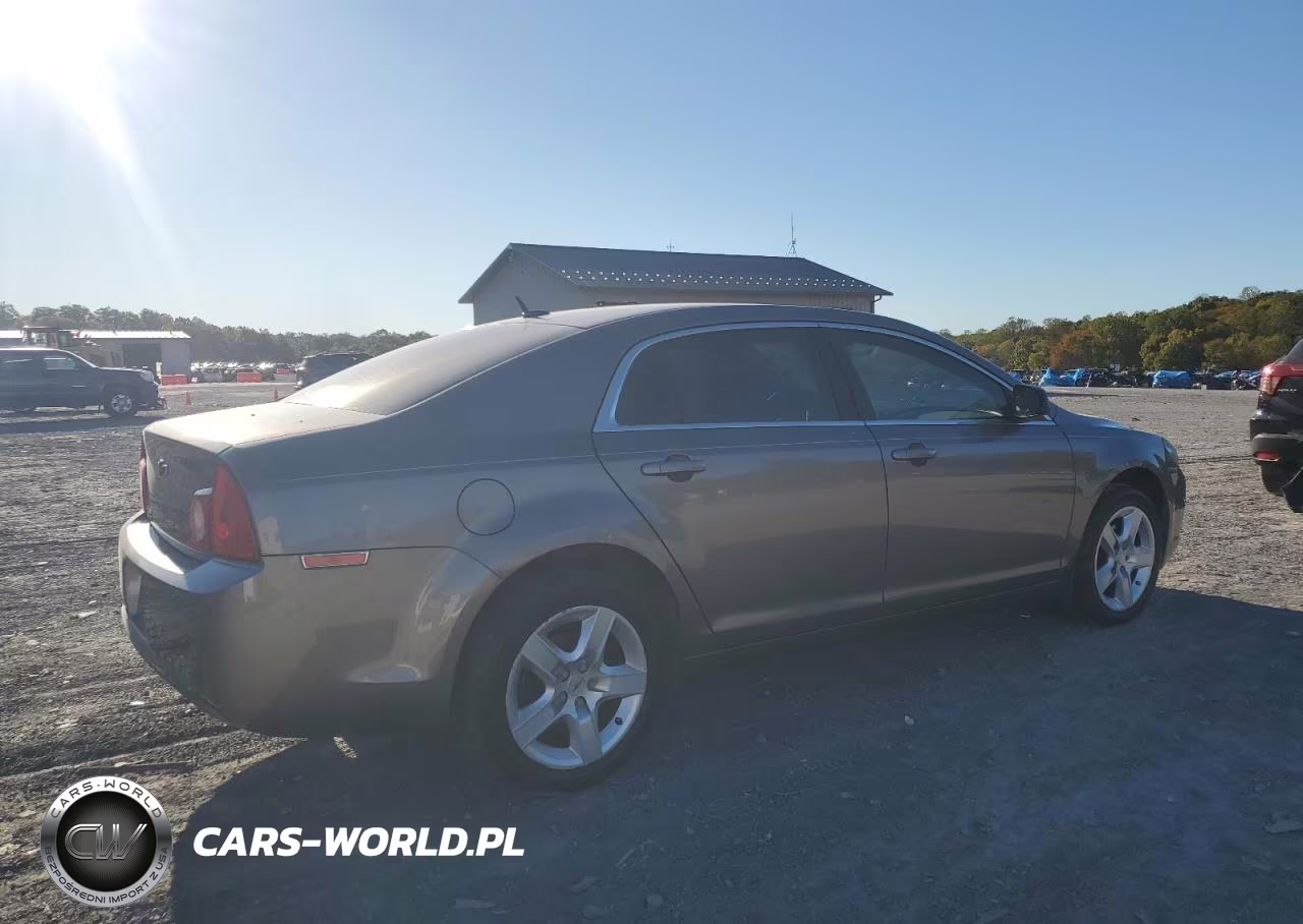 2011 Chevrolet Malibu Ls VIN:1G1ZB5E16BF345946 - 3