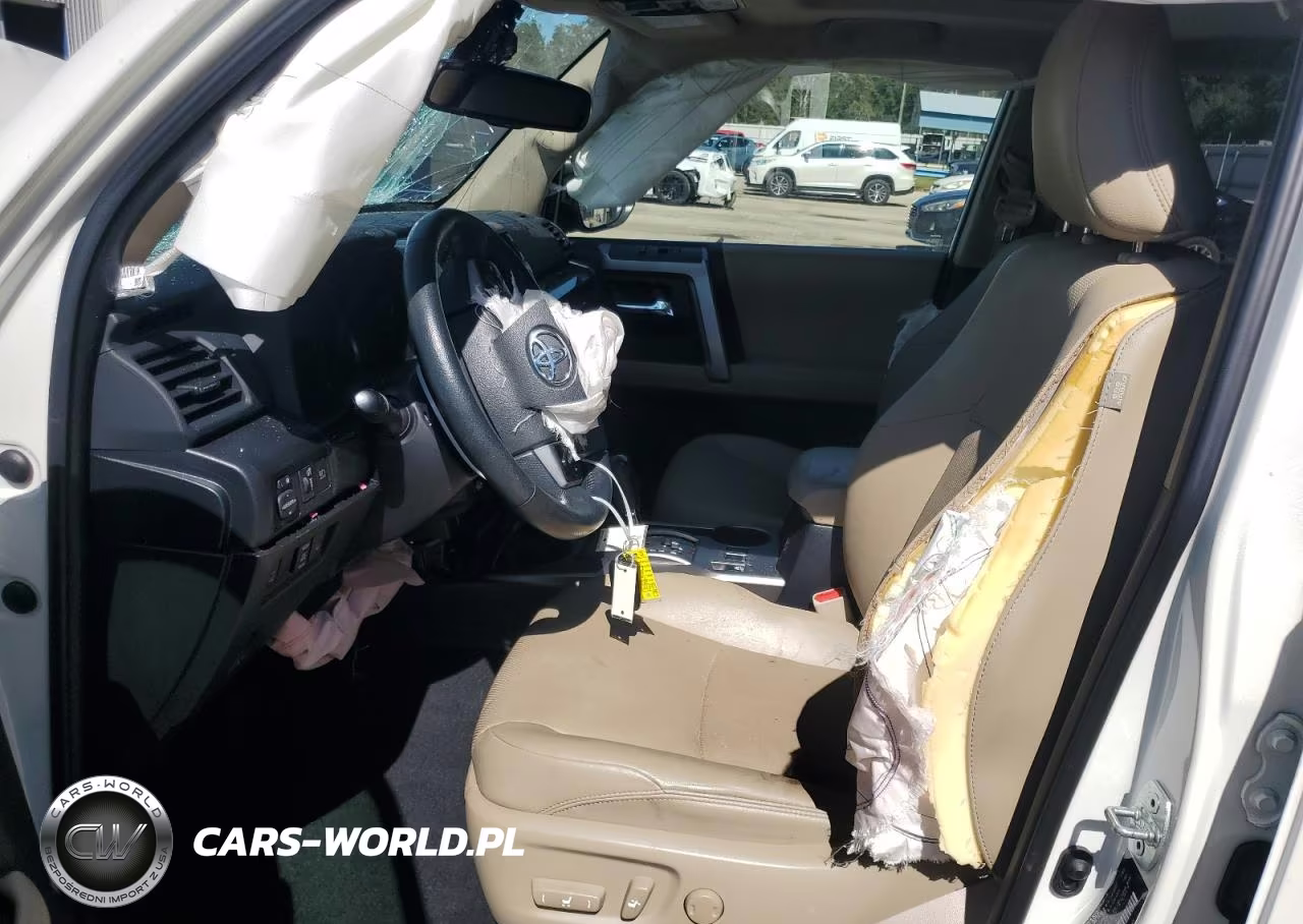 2023 Toyota 4Runner Limited VIN:JTEKU5JR3P6158150 - 7