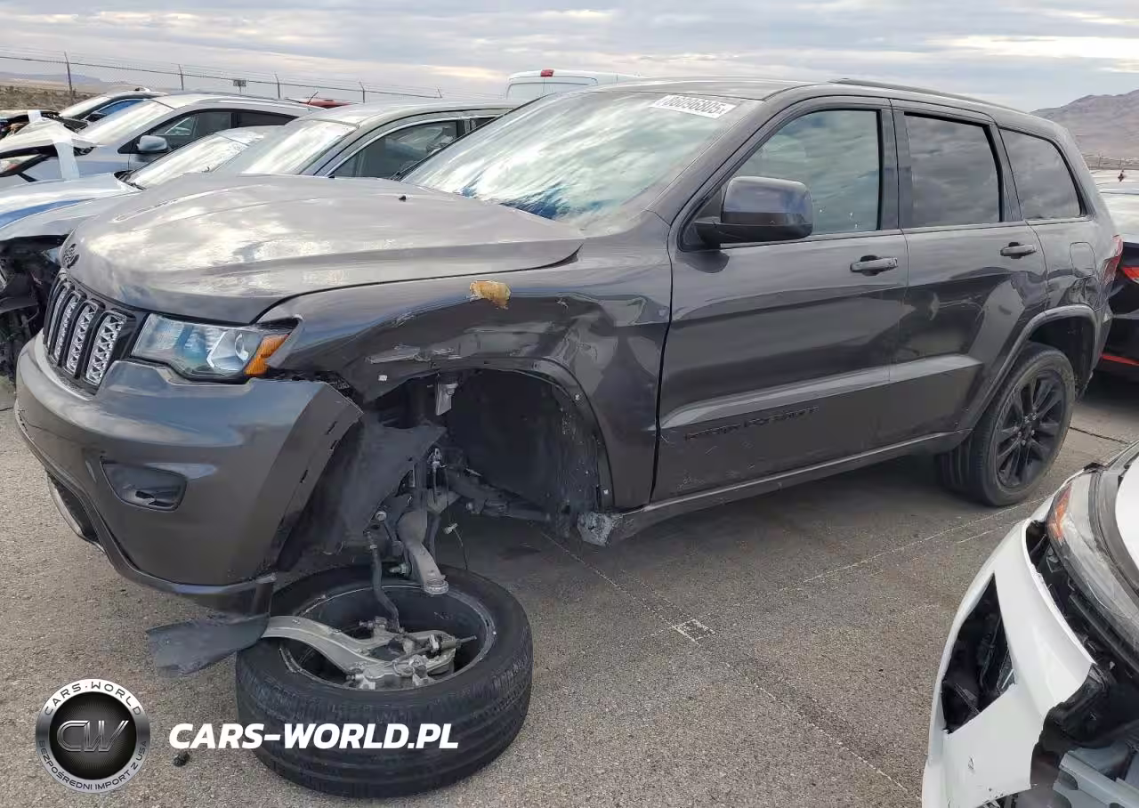 2019 Jeep Grand Cherokee Laredo