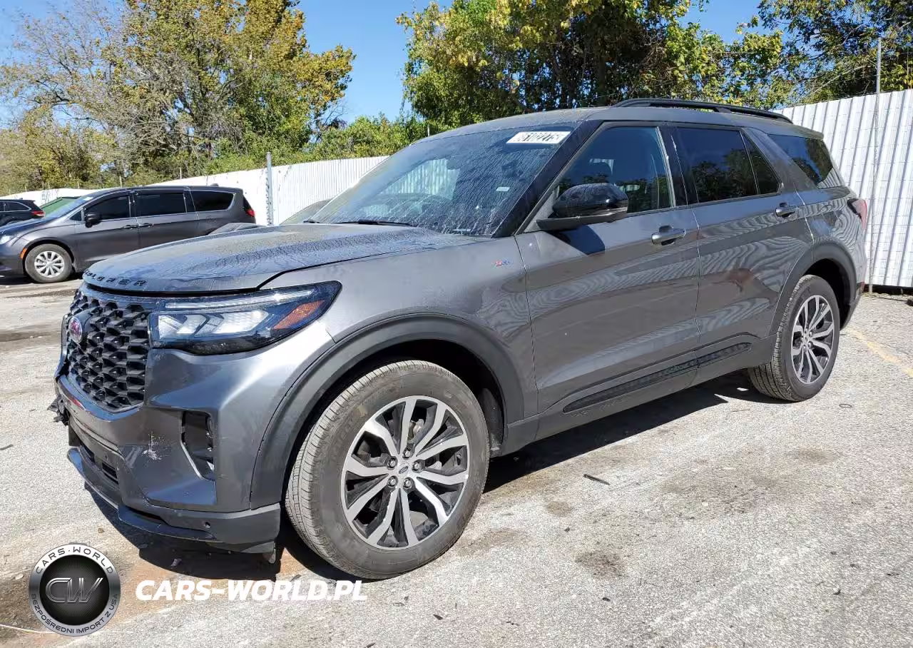 2025 Ford Explorer St-Line