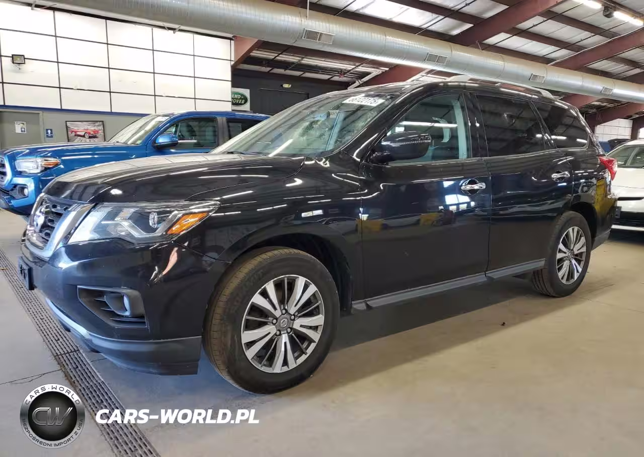 2019 Nissan Pathfinder S