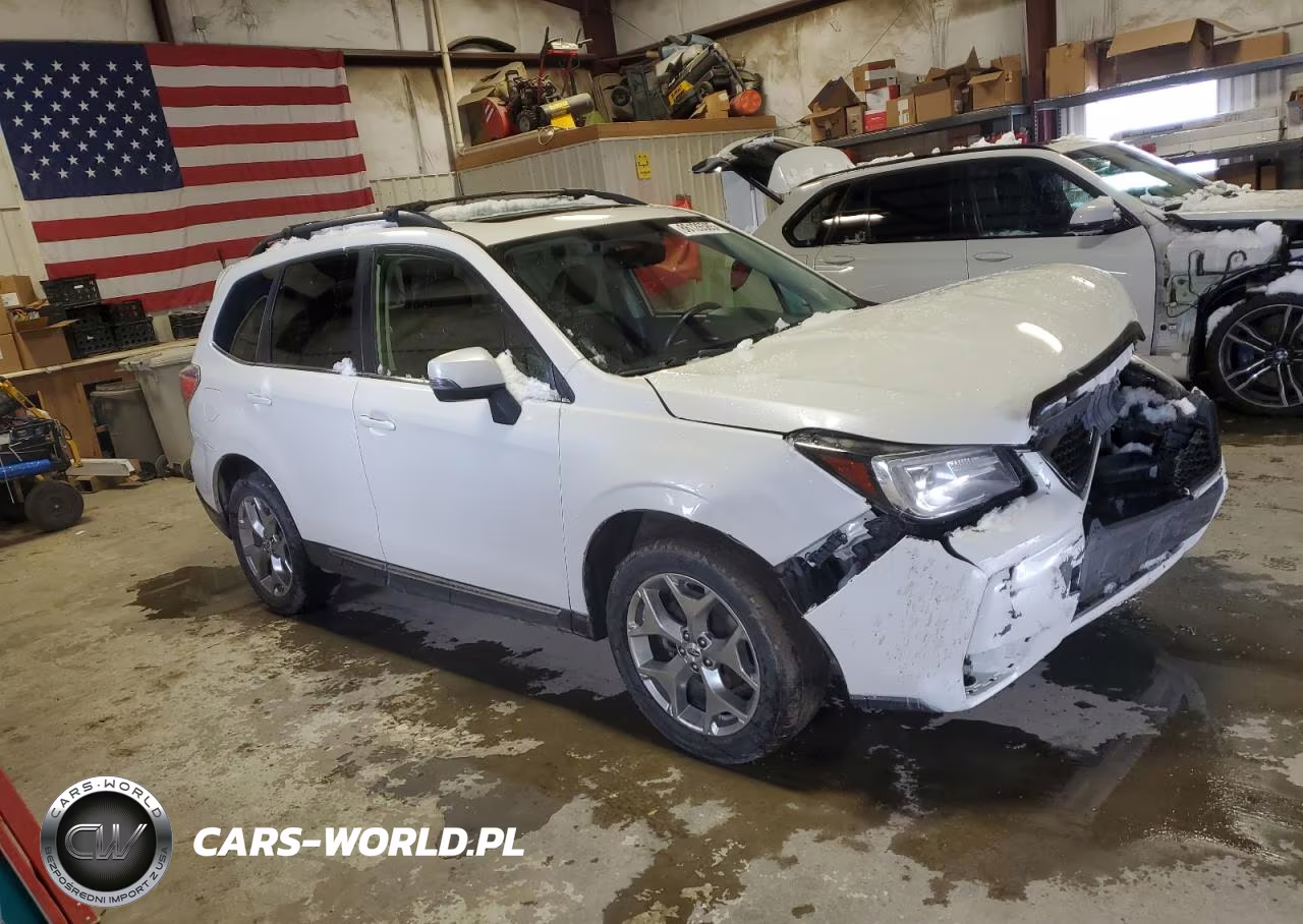 2018 Subaru Forester 2.5I Touring VIN:JF2SJAWC0JH448790 - 4