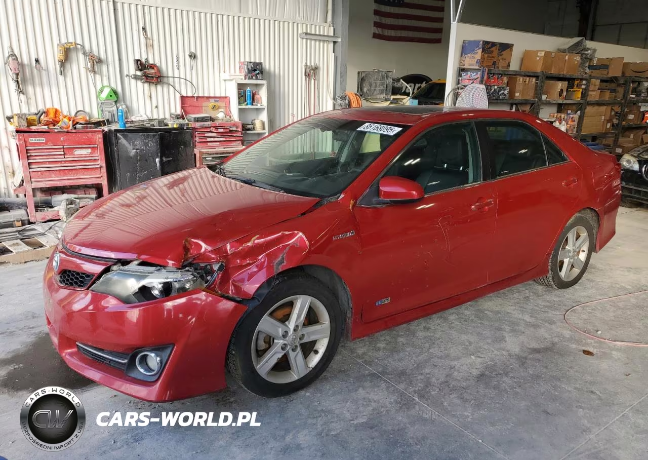 2014 Toyota Camry – zdjęcie 1 z 12