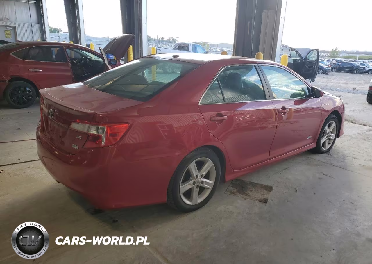 2014 Toyota Camry VIN:4T1BD1FK9EU138384 - 3