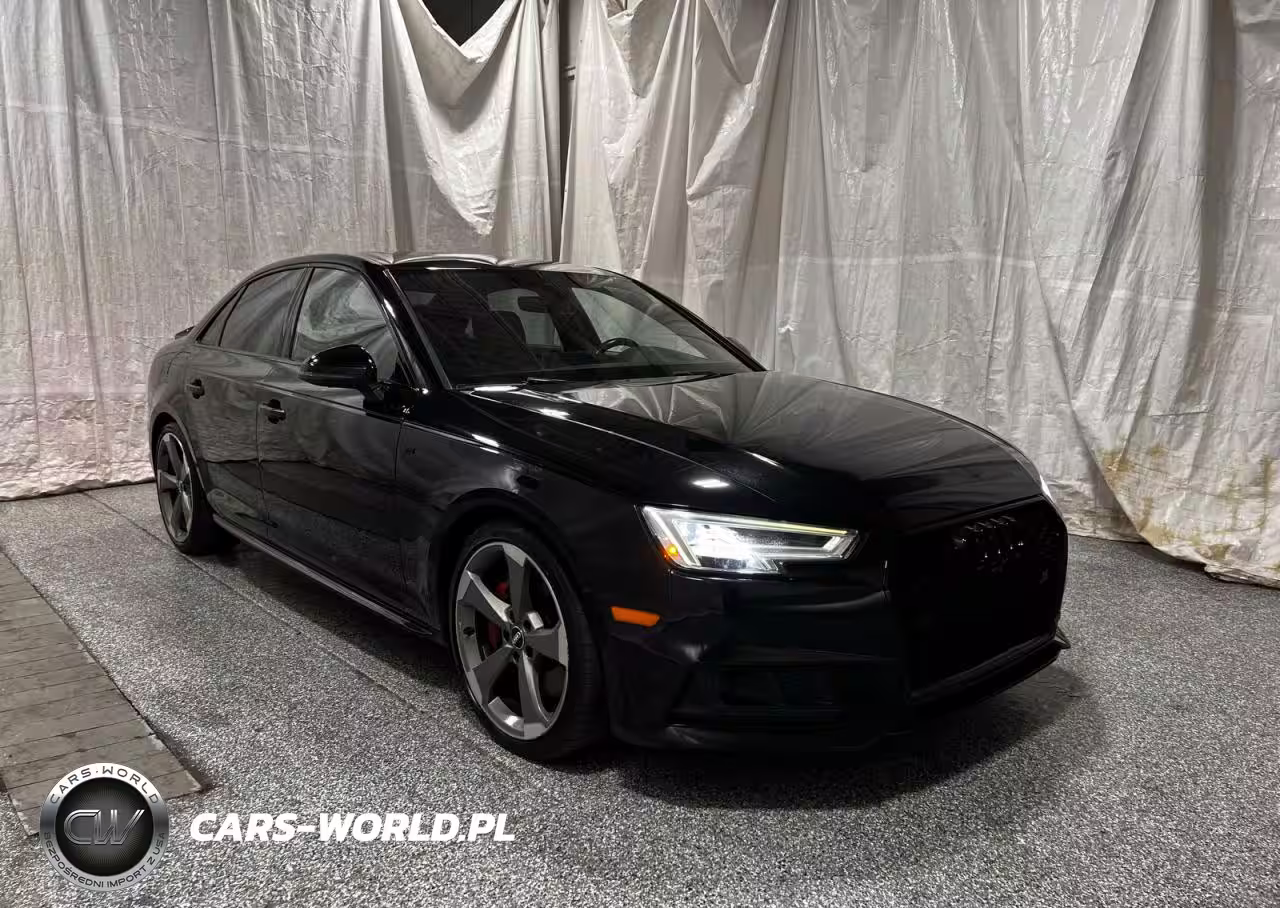 AUDI