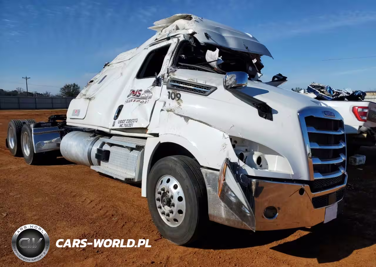 2025 Freightliner Cascadia 126