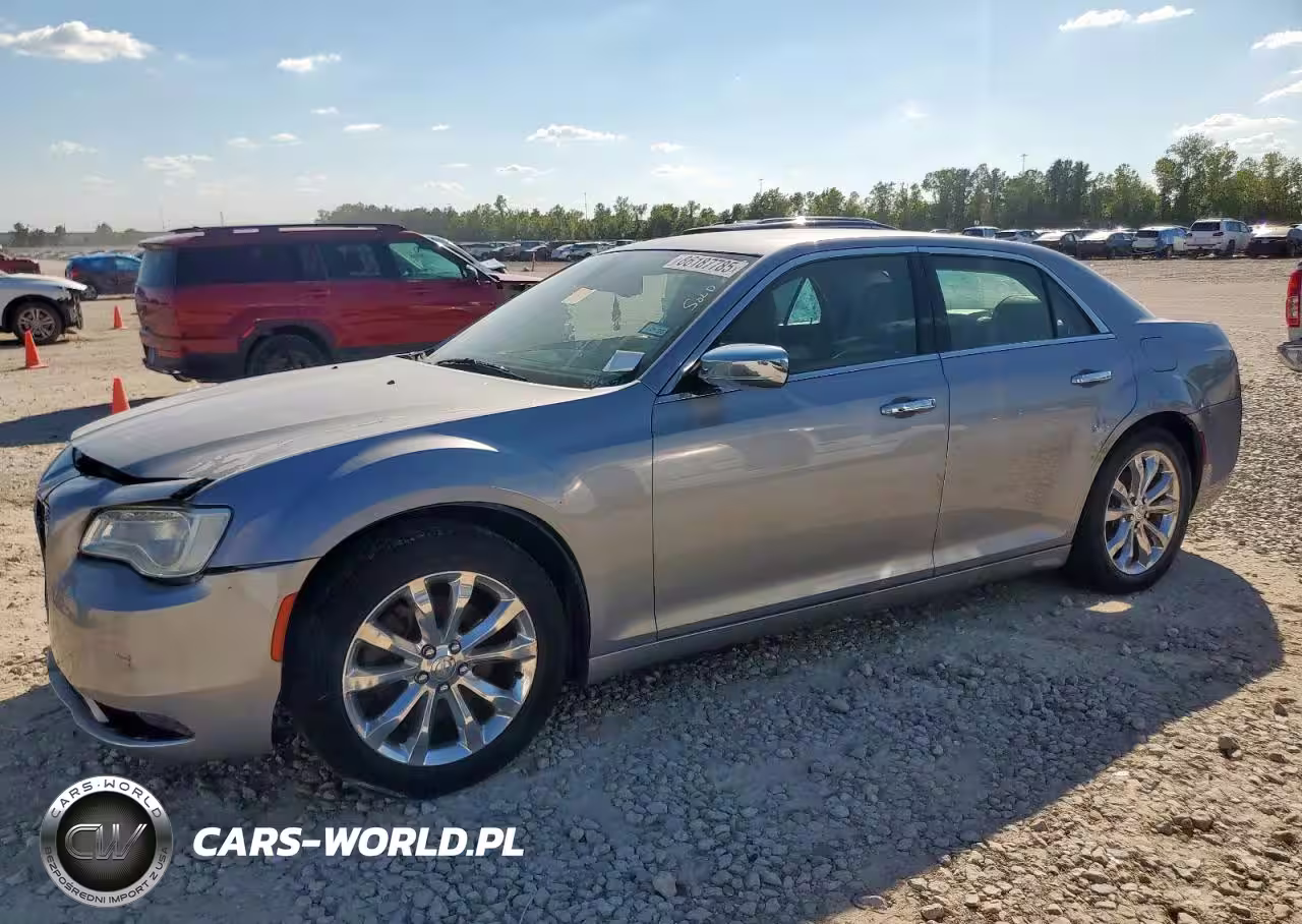 2018 Chrysler 300 Limited