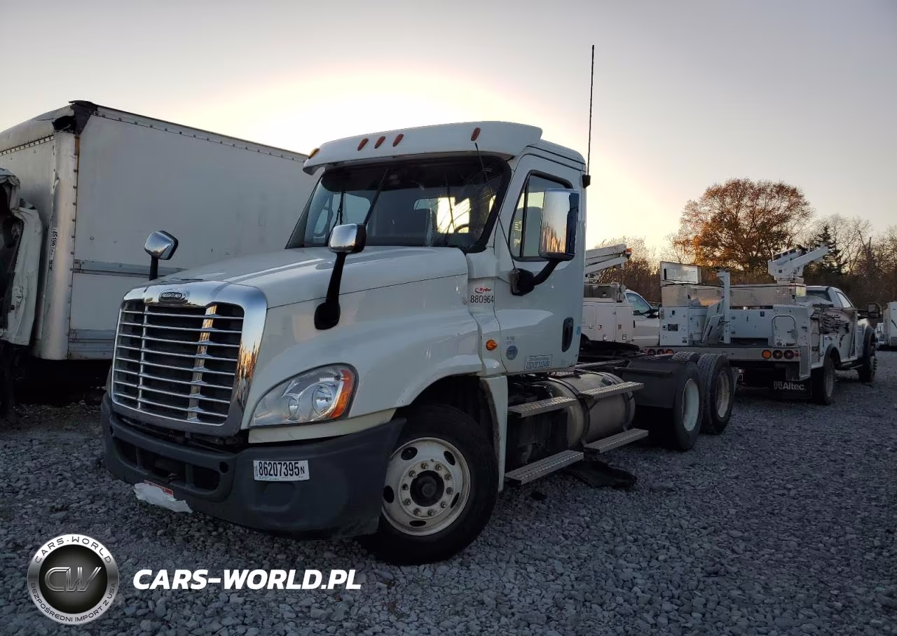 2020 Freightliner Cascadia 125 Semi Truck VIN:3AKJGEDR4LSLL2240 - 2