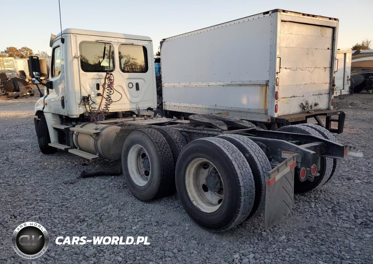 2020 Freightliner Cascadia 125 Semi Truck VIN:3AKJGEDR4LSLL2240 - 3