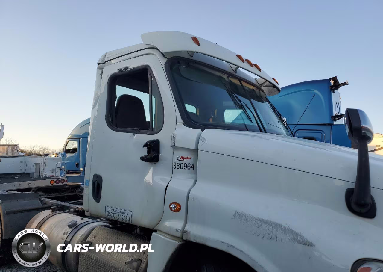 2020 Freightliner Cascadia 125 Semi Truck VIN:3AKJGEDR4LSLL2240 - 9