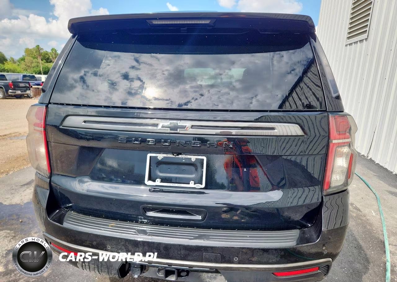 2021 Chev Suburban K1500 Z71 VIN:1GNSKDKD4MR131788 - 6