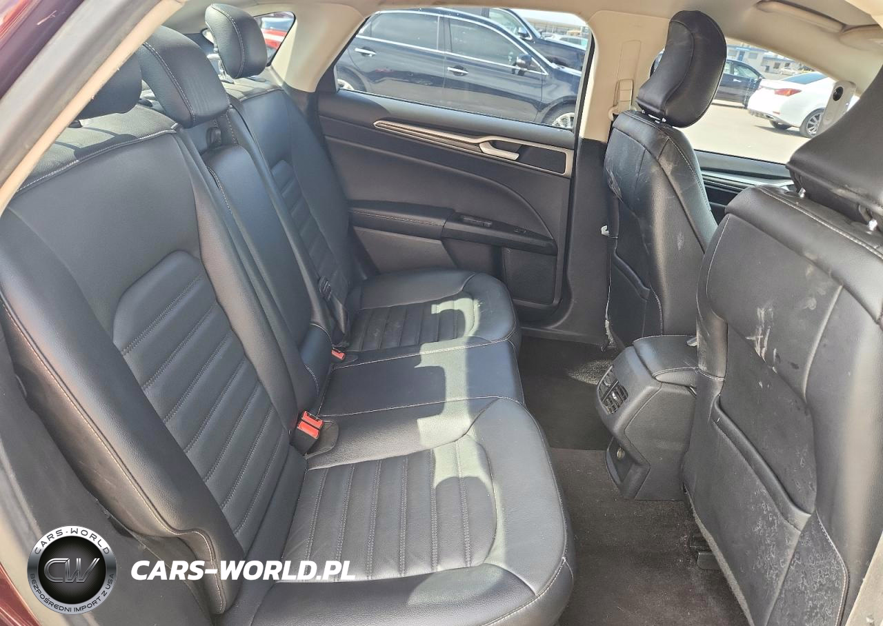 2017 Ford Fusion Se VIN:3FA6P0HD2HR353774 - 10