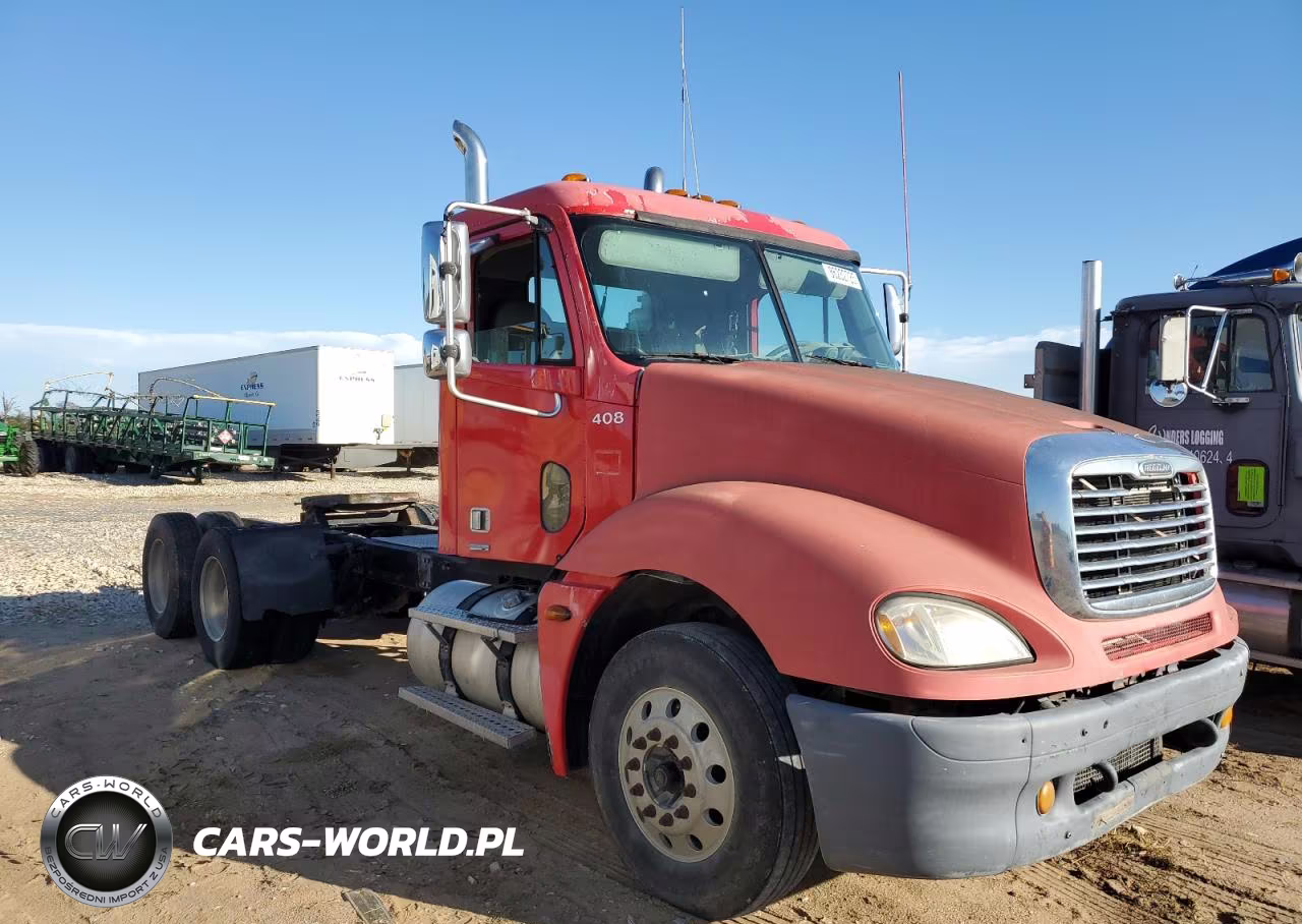 2005 Freightliner Columbia Semi Truck