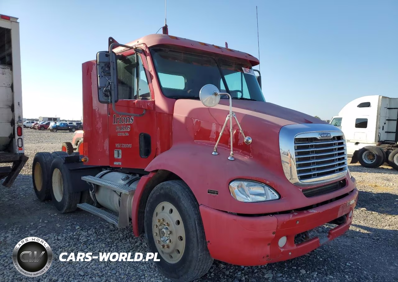 2007 Freightliner Columbia Semi Truck