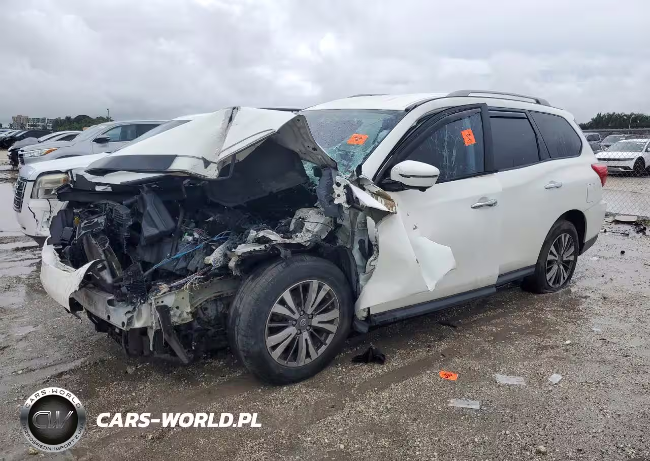 2018 Nissan Pathfinder S