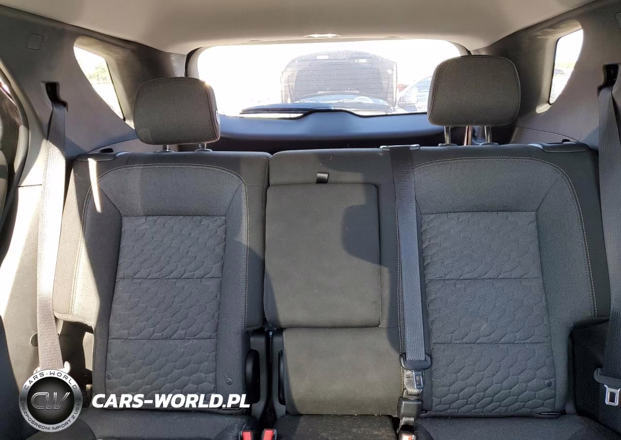 2019 Chevrolet Equinox Lt VIN:3GNAXLEX8KL249411 - 10
