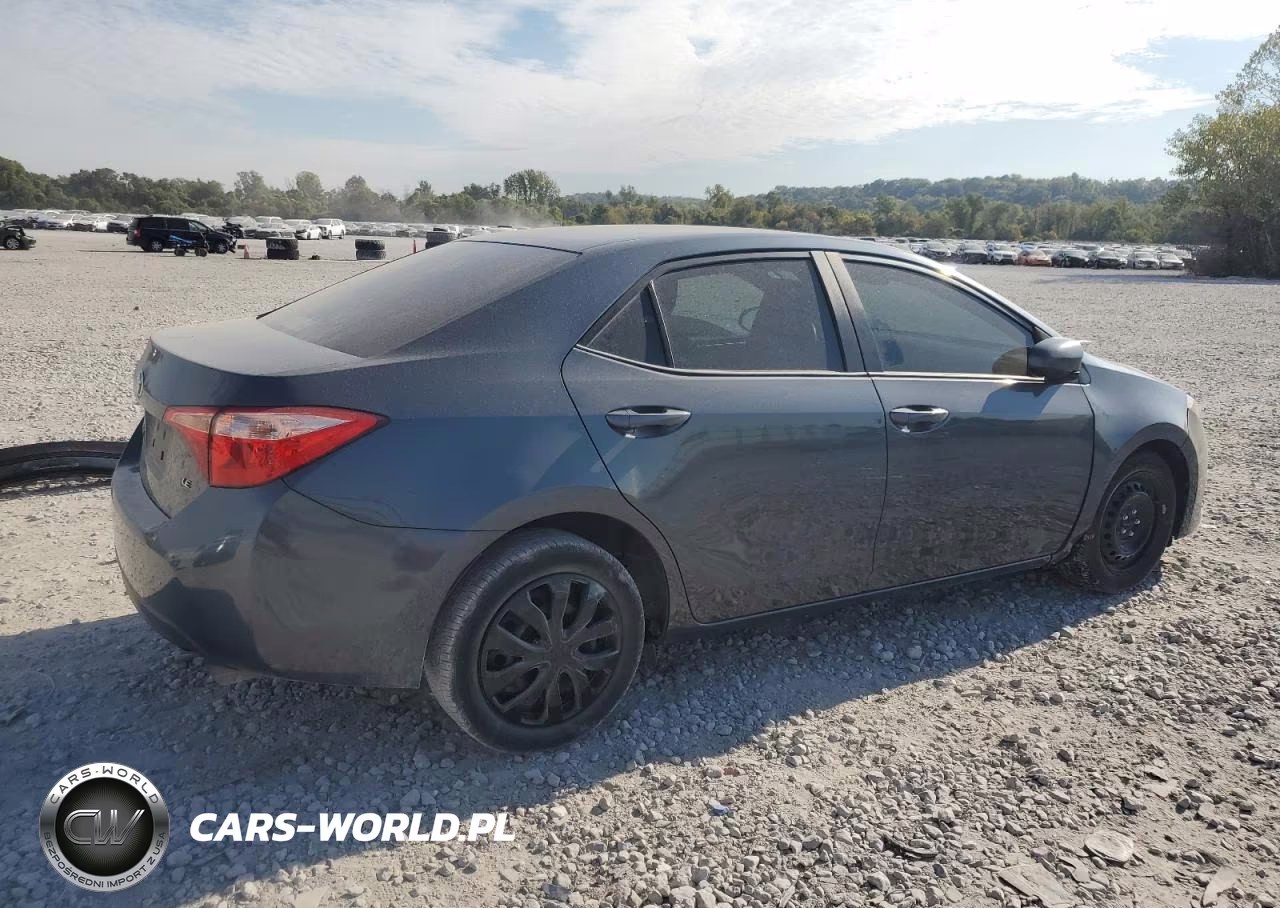 2018 Toyota Corolla L VIN:2T1BURHE1JC014398 - 3