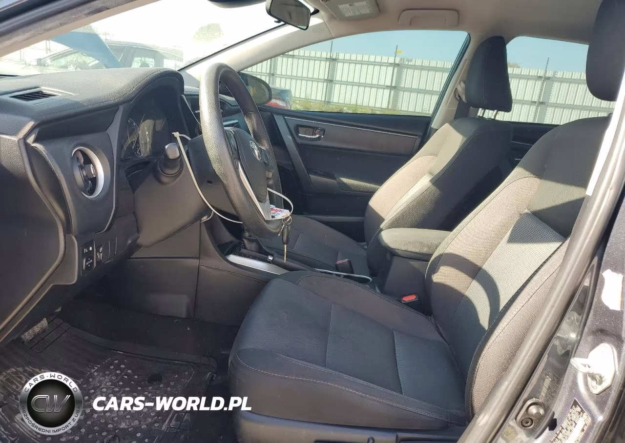 2018 Toyota Corolla L VIN:2T1BURHE1JC014398 - 7