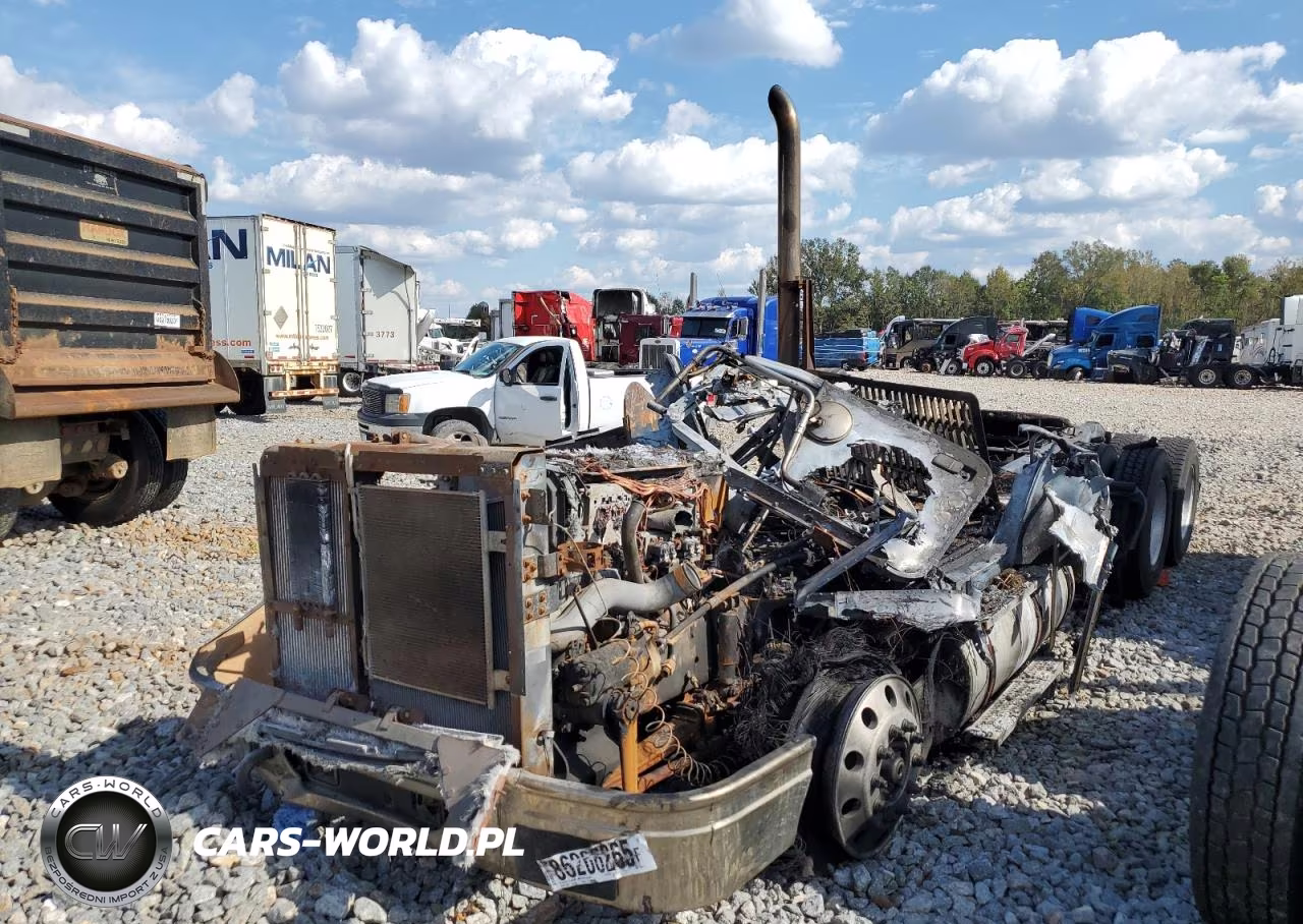 2006 International 9400I Semi Truck VIN:3HSCNAPR06N148011 - 2