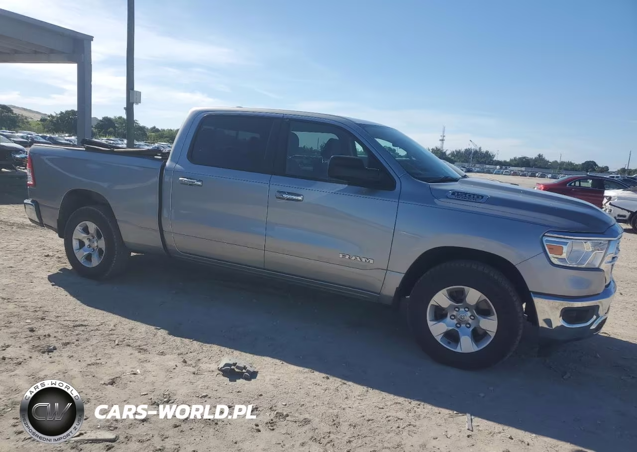 2019 Ram 1500 Big Horn-Lone Star VIN:1C6RREMT5KN684801 - 4