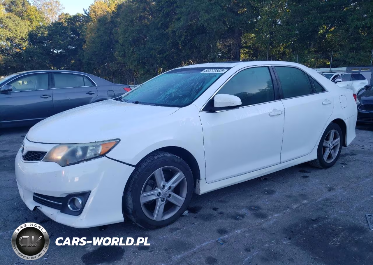 2012 Toyota Camry Base – zdjęcie 1 z 12
