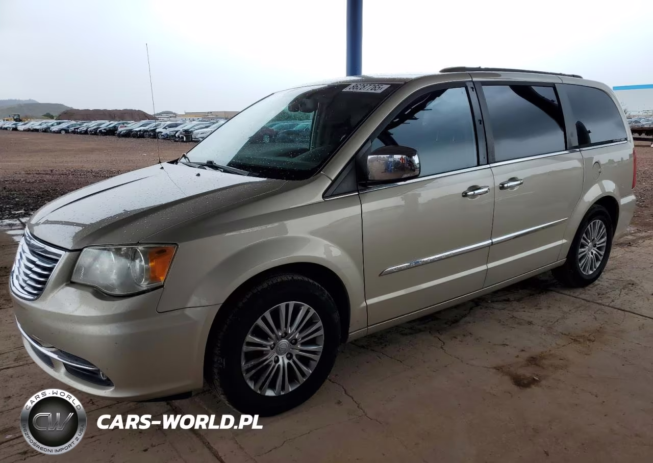2014 Chrysler Town & Country Touring L – zdjęcie 1 z 13