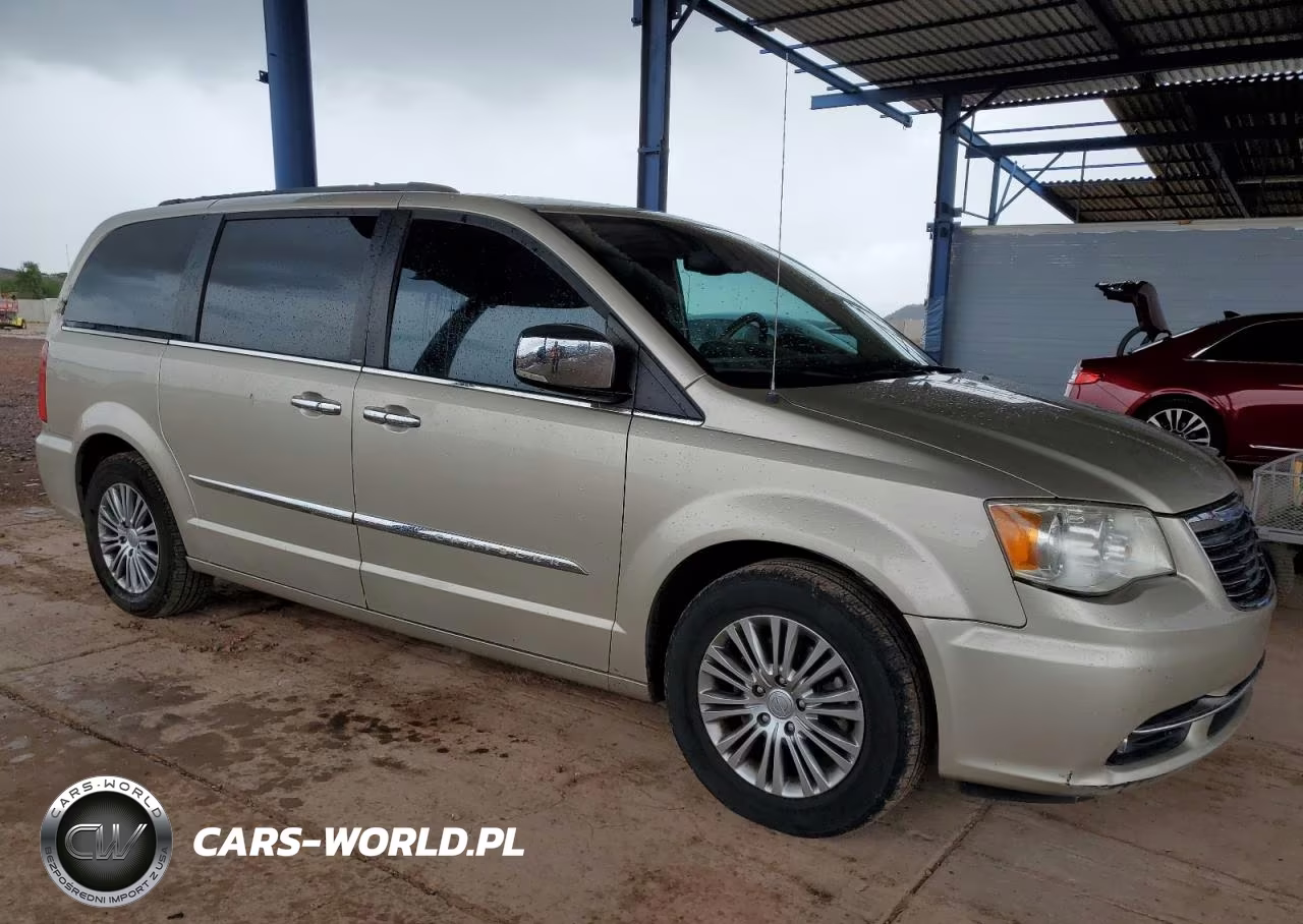 2014 Chrysler Town & Country Touring L VIN:2C4RC1CG5ER133914 - 4