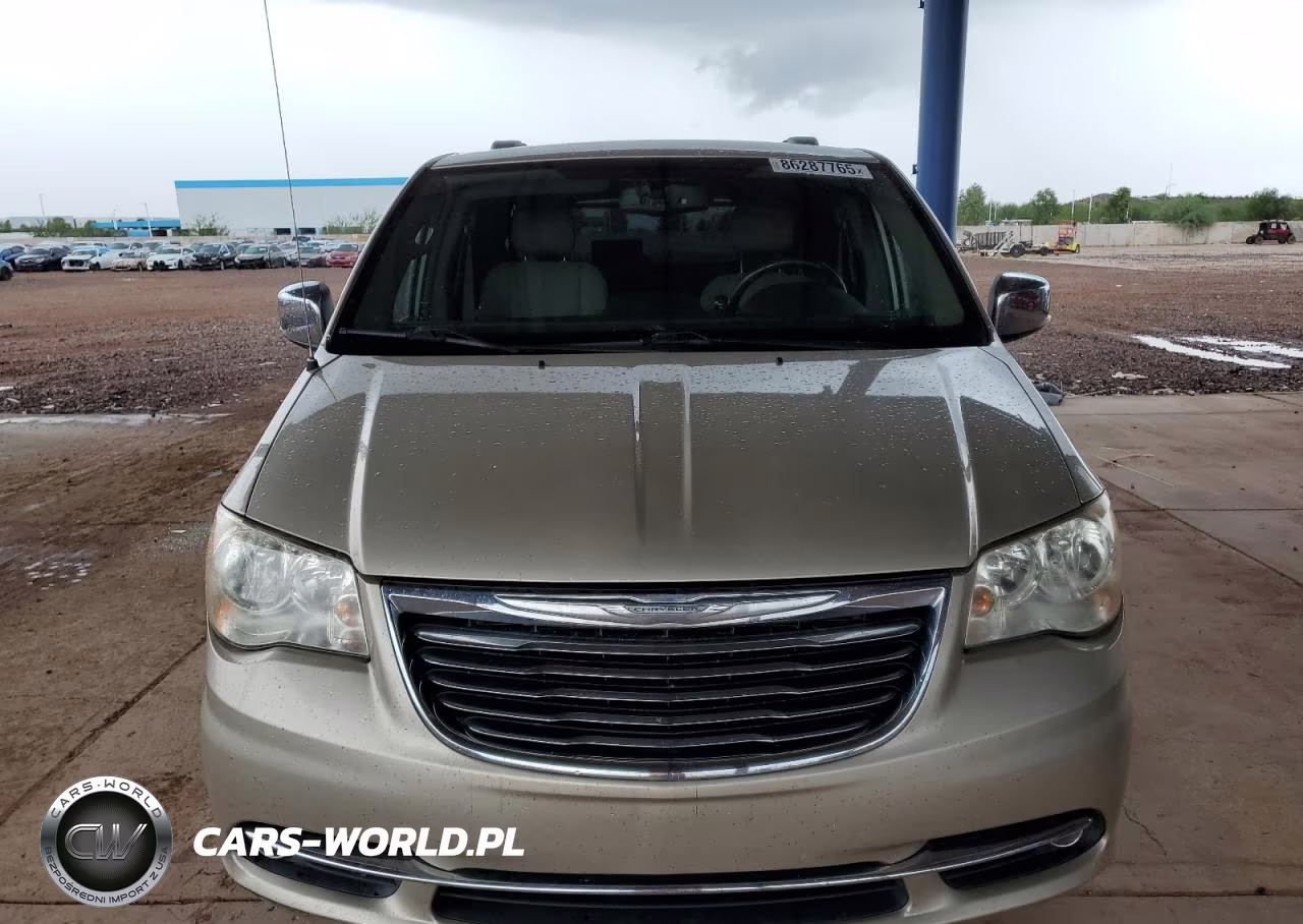 2014 Chrysler Town & Country Touring L VIN:2C4RC1CG5ER133914 - 5